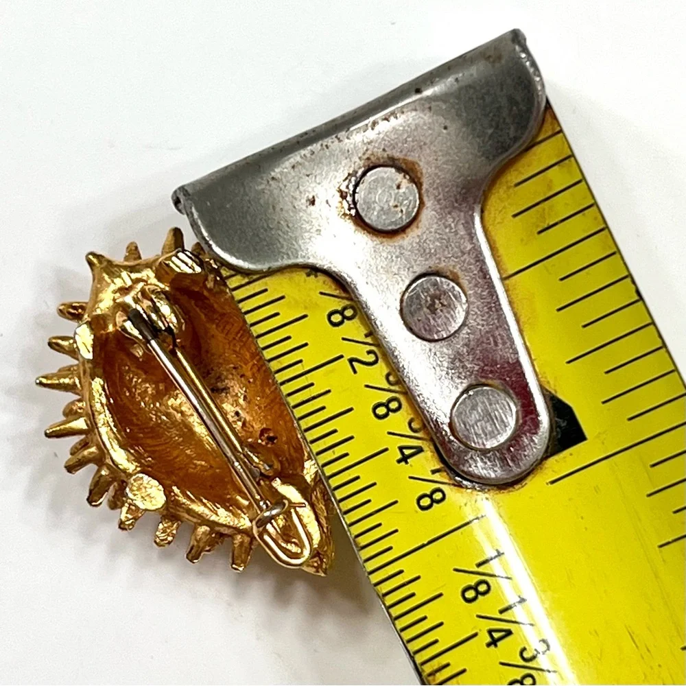 VINTAGE Cute Hedgehog Porcupine Brooch Pin Gold‎ Tone Rhinestone Green Eyes